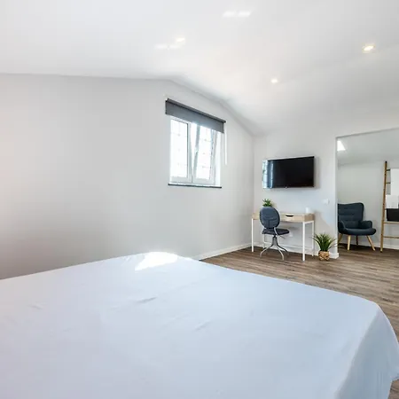 Angra Charming By Seewest