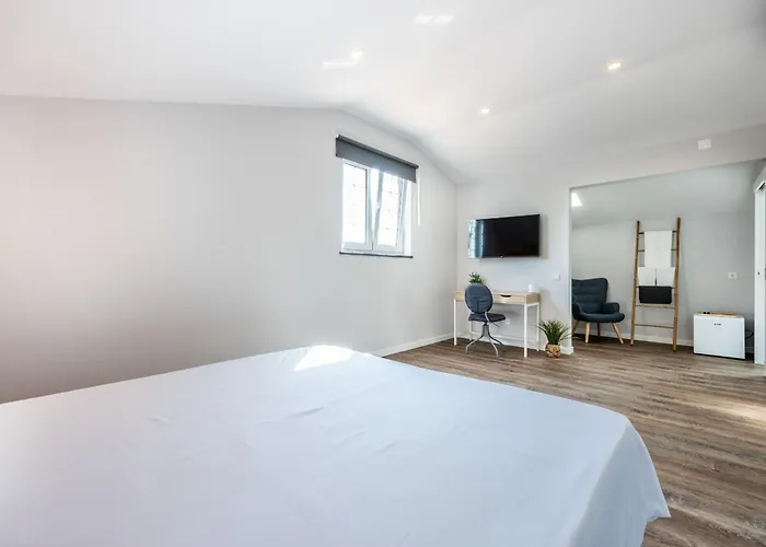 Angra Charming By Seewest