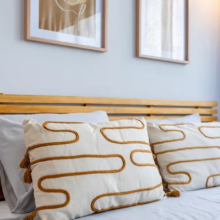 Guest house Angra Charming By Seewest