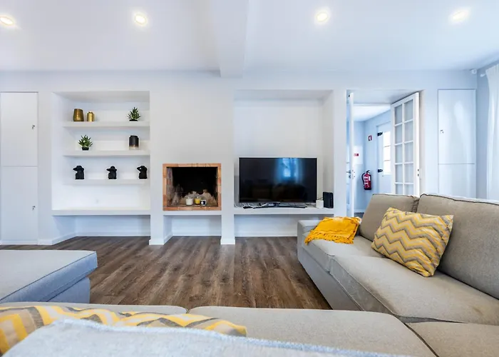 Angra Charming By Seewest Konukevi Angra do Heroísmo