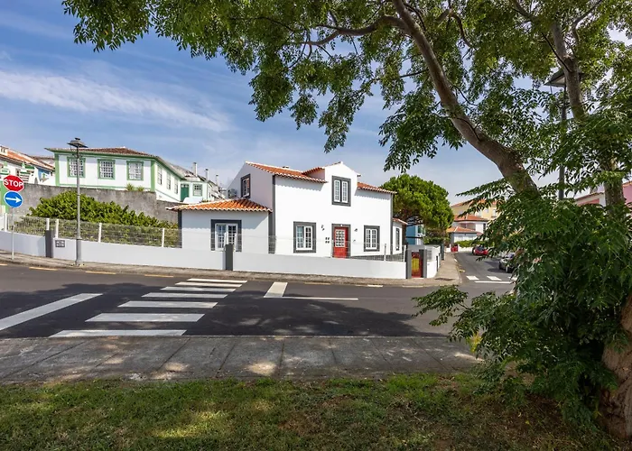 Konukevi Angra Charming By Seewest